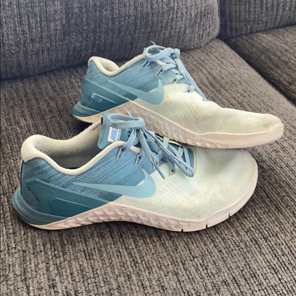 Nike metcons